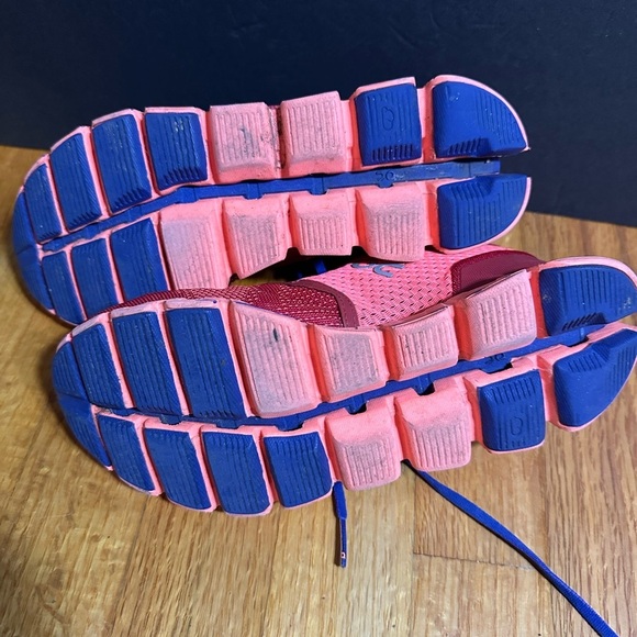 On Cloud Womens Cloud X Running Shoes Red/Flash Blue Women’s Size 5 Active - Picture 8 of 12